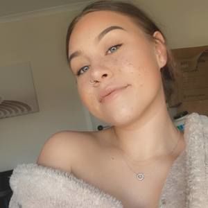 Meet your Posher, Maddy